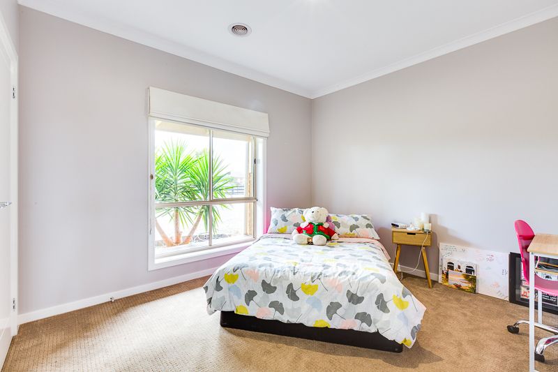 14 Ruxton Way, Hopetoun Park - Thumbnail 8