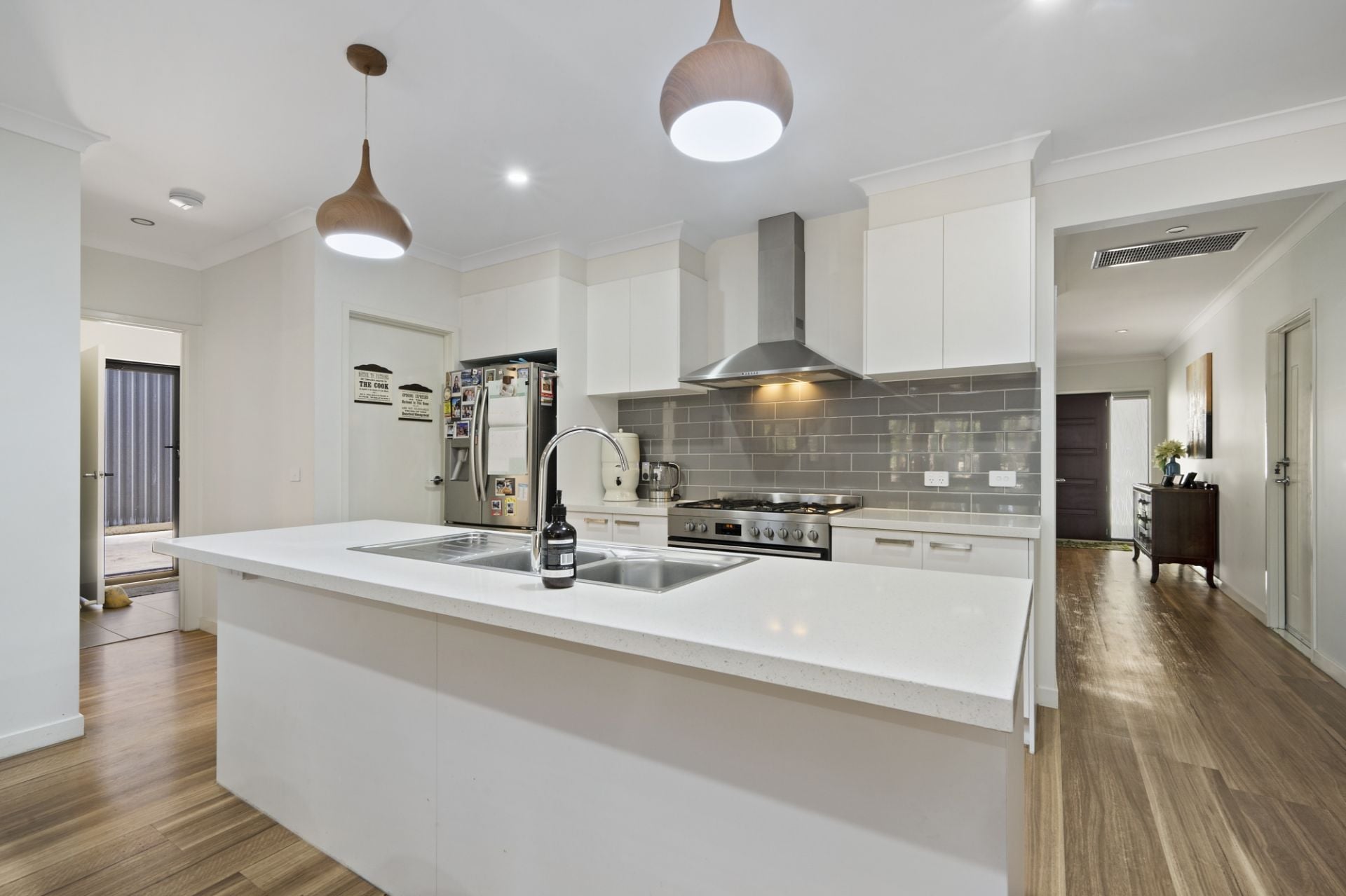 60 Stringybark Drive, Brown Hill, Brown Hill - Thumbnail 7