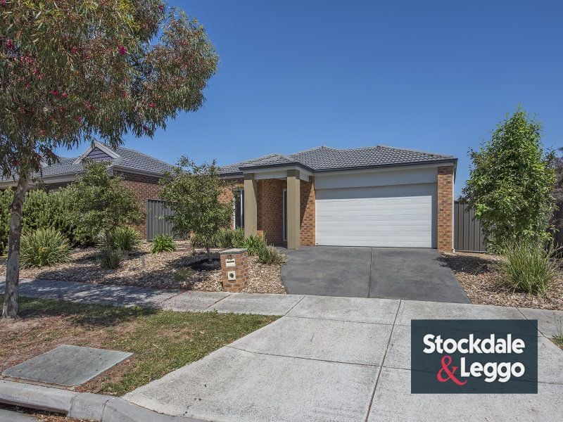 13 Moorland Way MERNDA, Mernda - Thumbnail 3
