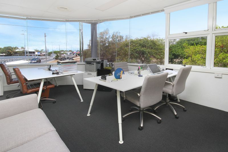 2F/3 Woomba Place, Mooloolaba