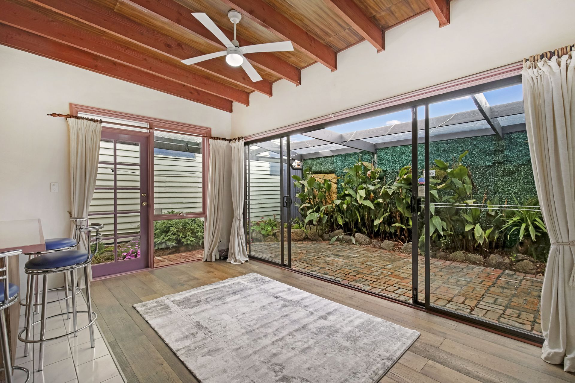 Spacious 2 Bedroom House!