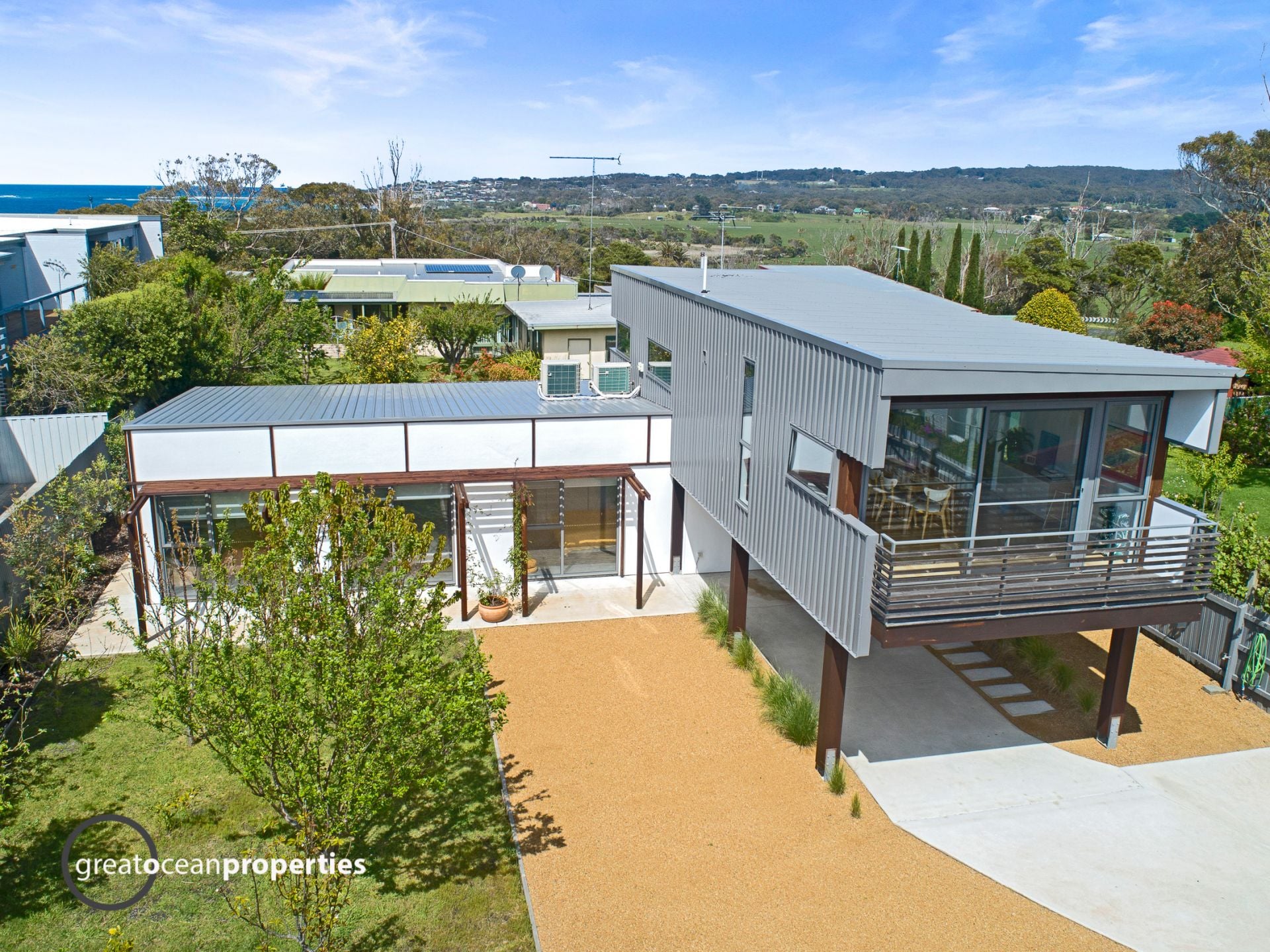 2/51 Noel Street, Apollo Bay - Thumbnail 2