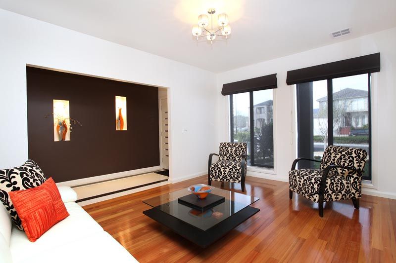 24 Broadway, Caroline Springs - Thumbnail 3