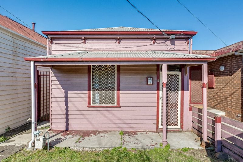 8 Gallant Street, Footscray - Thumbnail 2