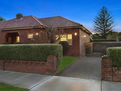 Double fronted semi in premier parkside location