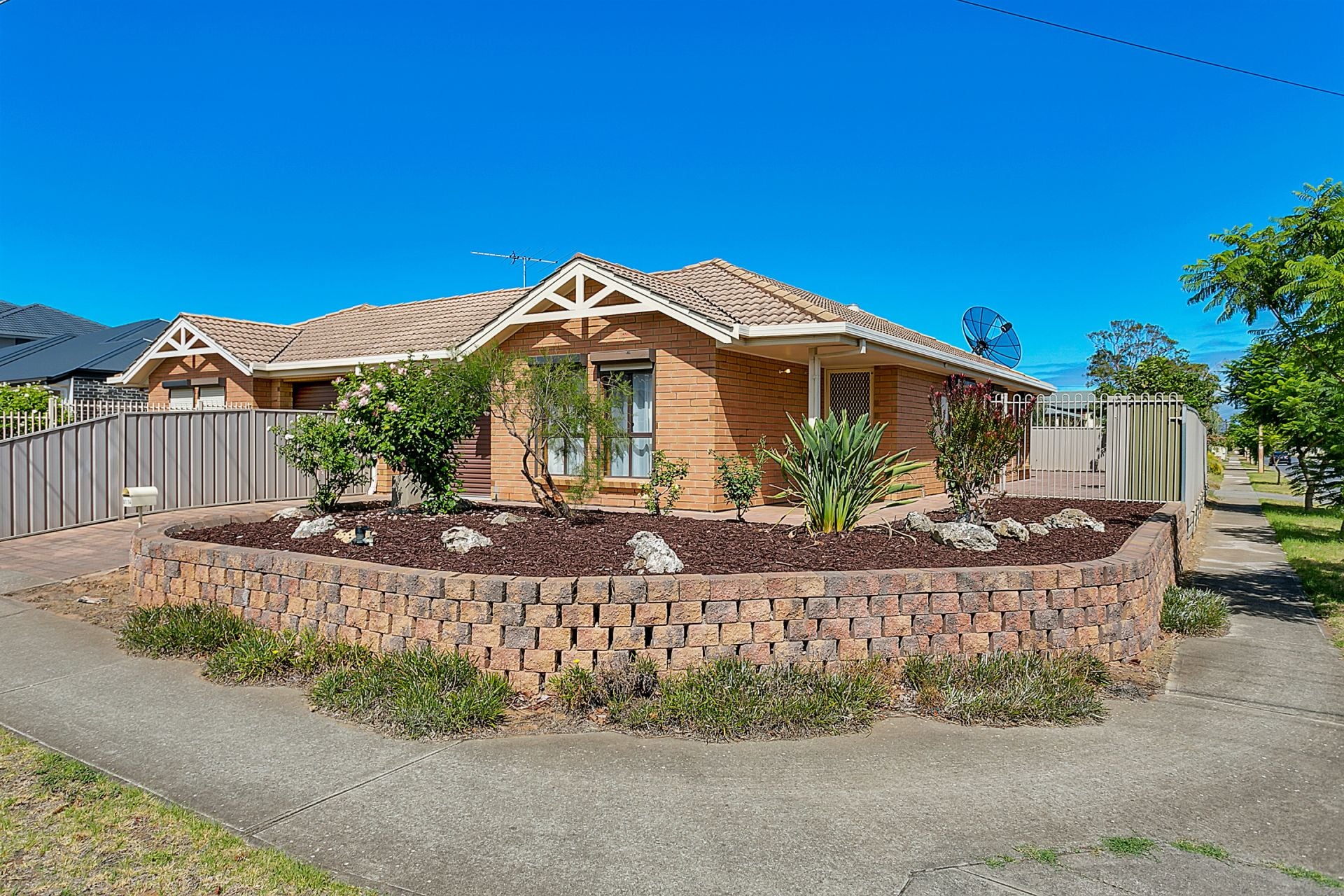 1/14 Kingborn Avenue, Seaton - Thumbnail 2