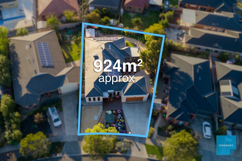 26 Barring Boulevard, Cairnlea - Thumbnail 3