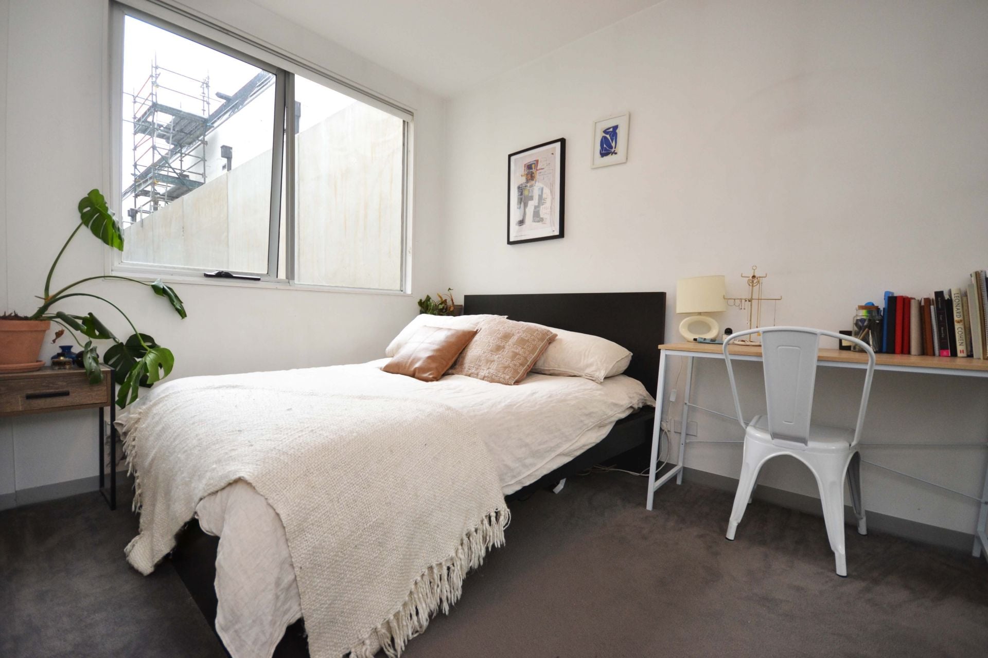 EXCLUSIVE APARTMENT LIVING