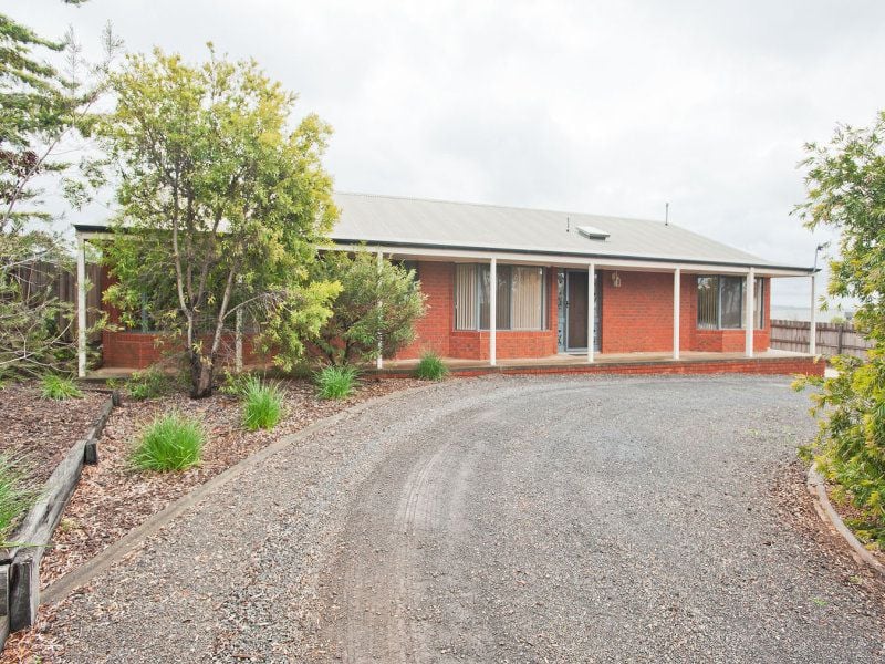 56 Griffith Street, Bacchus Marsh - Thumbnail 2