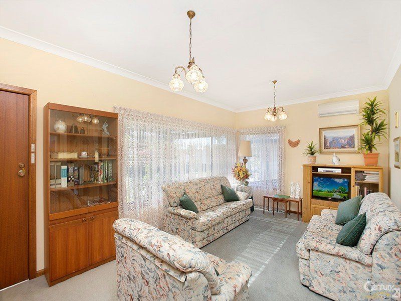 12 Bondell Avenue, GYMEA, Gymea - Thumbnail 3