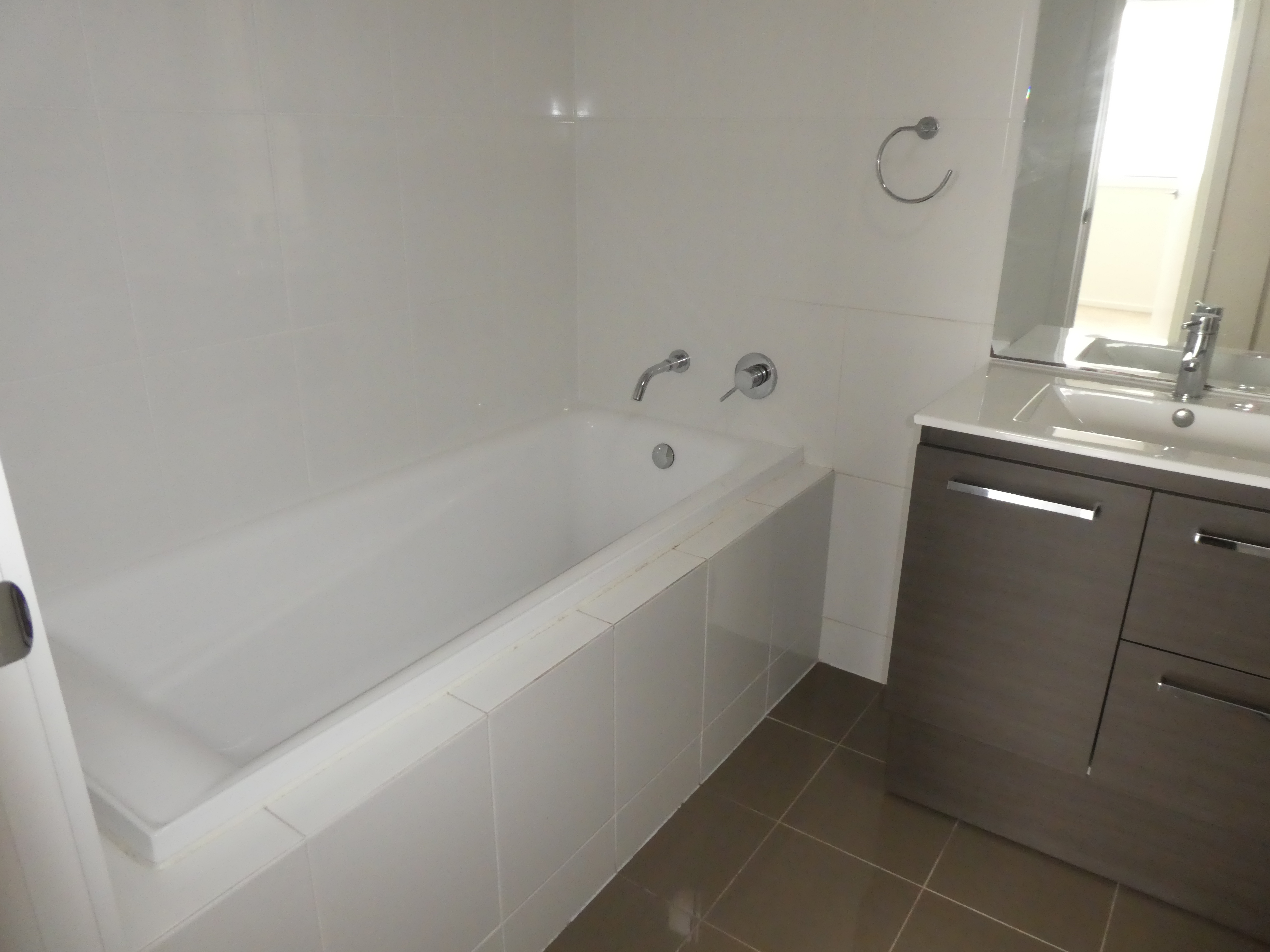 1 Cheltenham Lane St Clair 5011