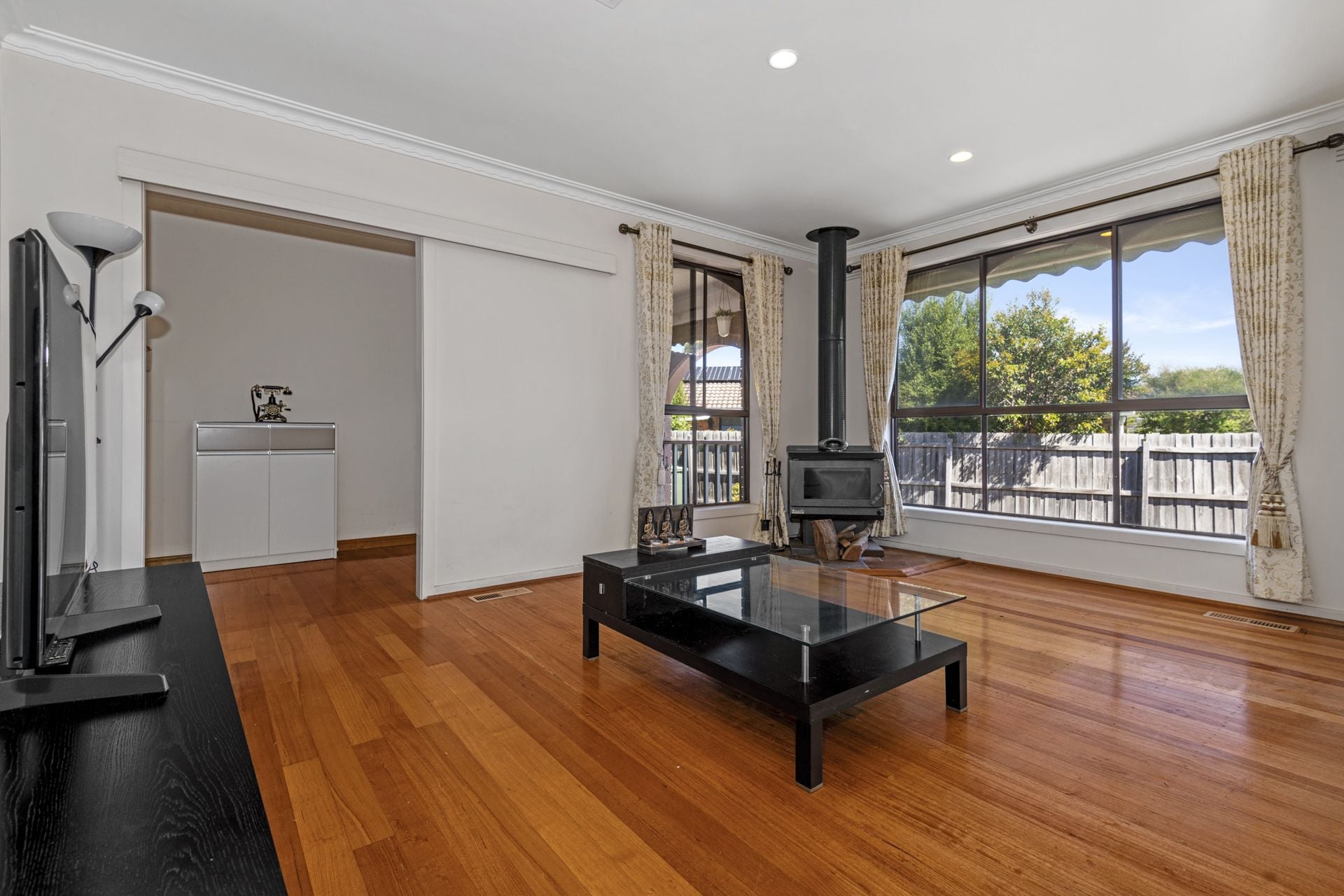 WELL SOUGHT- AFTER LOCATION