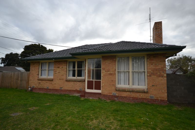 35 Brunei Crescent, Heidelberg West
