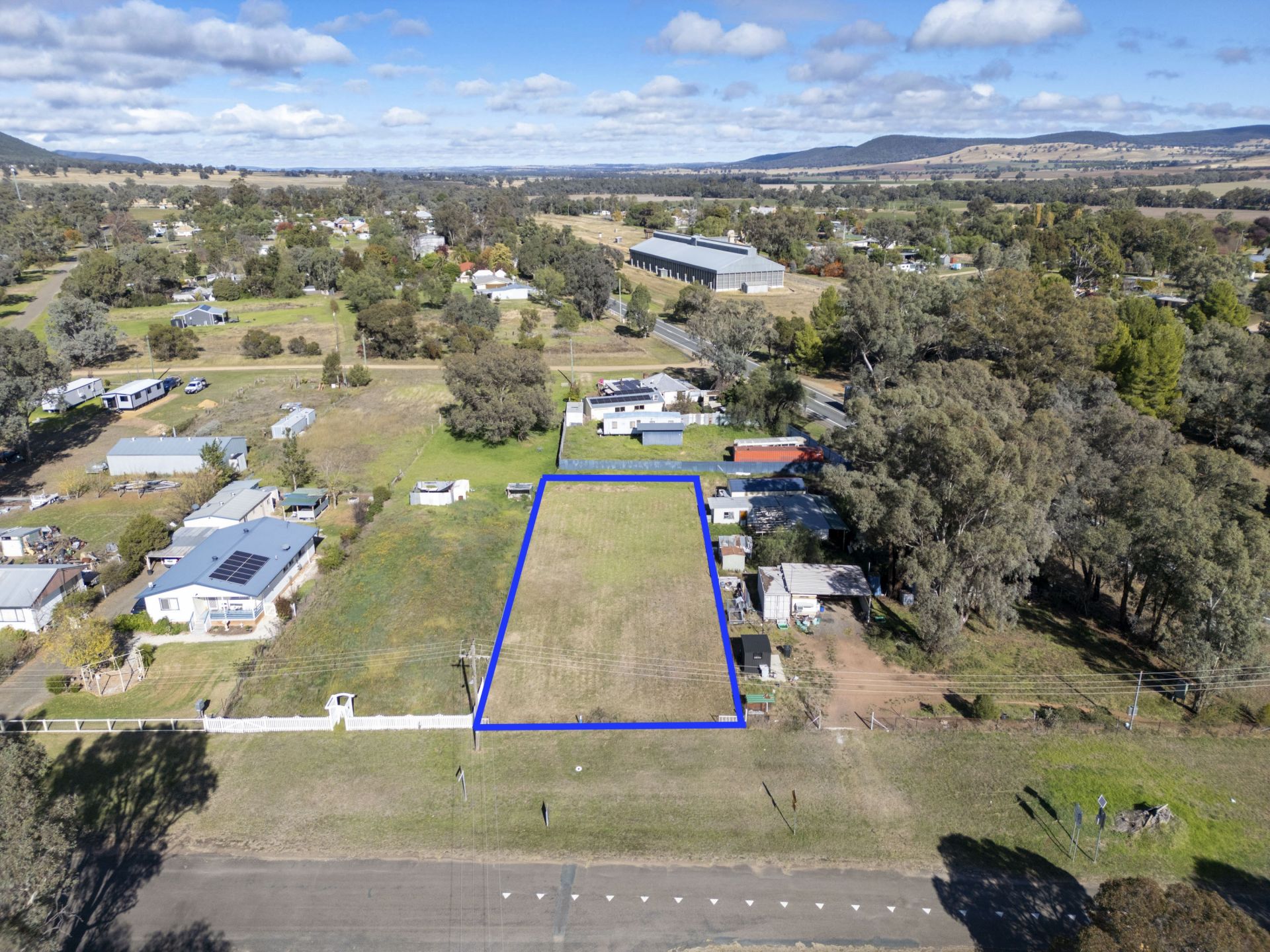 8 Crowther Street, Koorawatha NSW, Koorawatha - Thumbnail 3