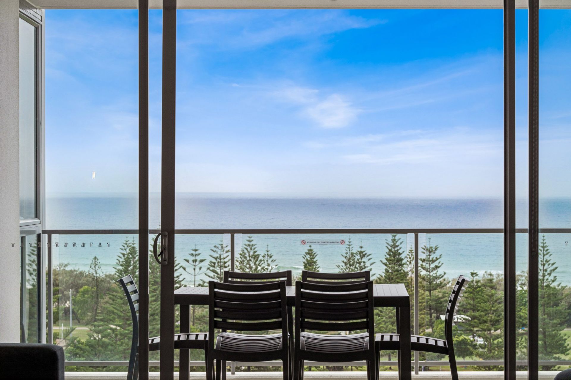 113/25 Surf Parade, Broadbeach - Thumbnail 5