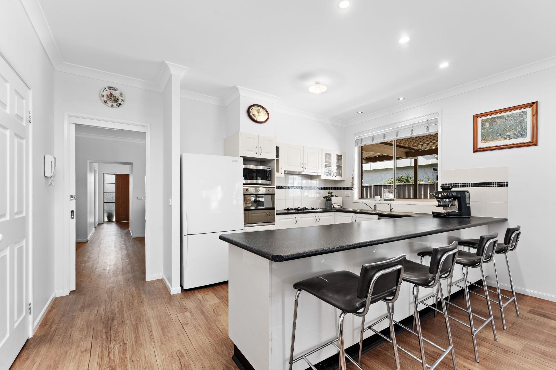 43 Dorrigo Avenue, Woonona NSW