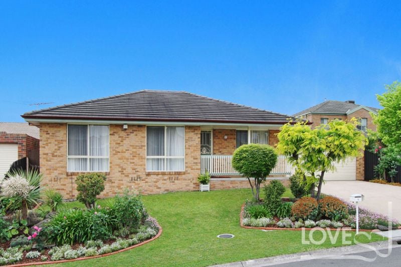 1 Roe Way, Mill Park