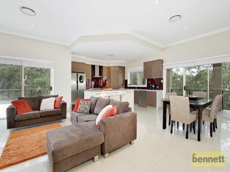 345 Lieutenant Bowen Drive, Bowen Mountain - Thumbnail 6