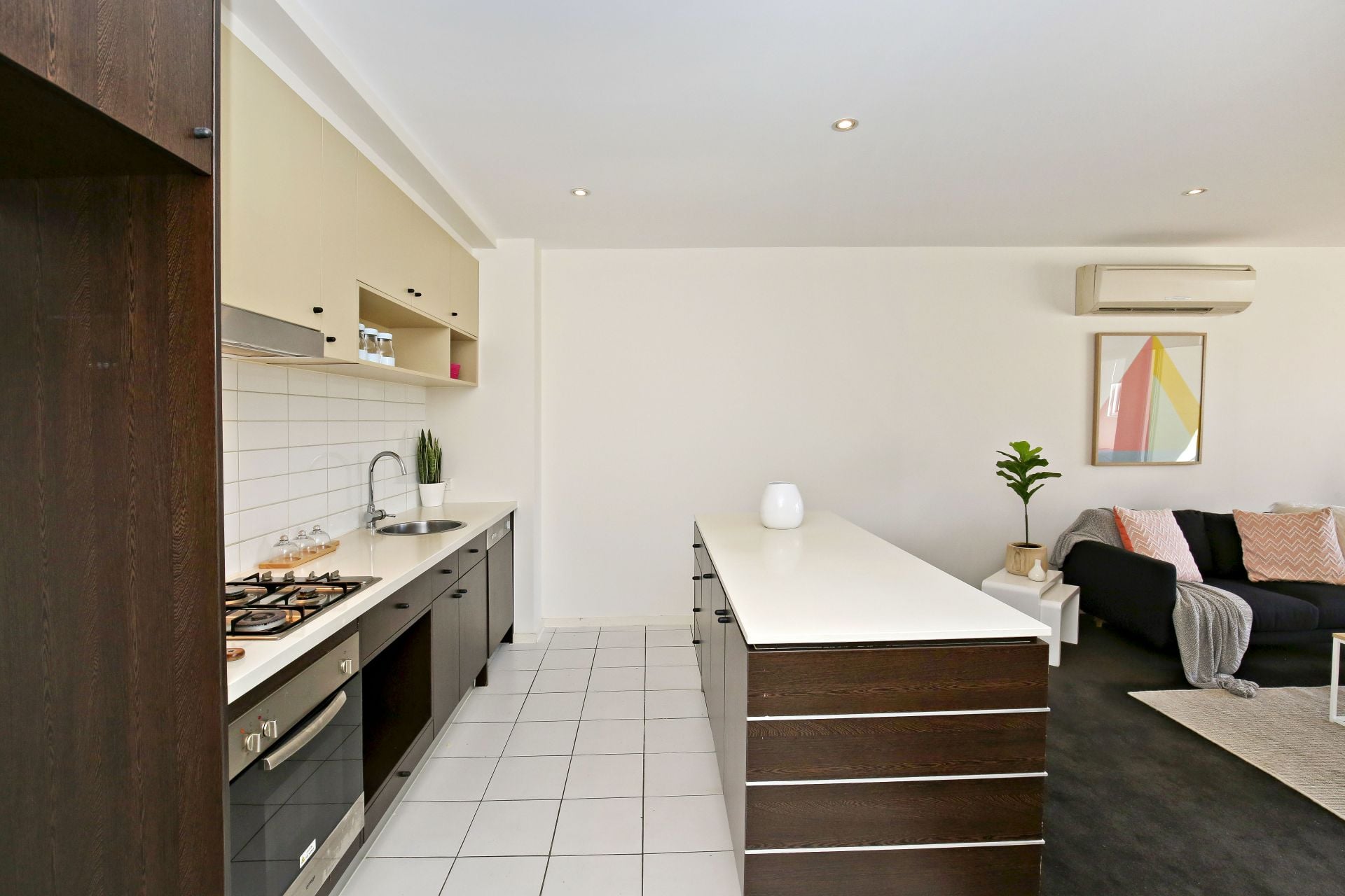 Relaxed Living In A Lifestyle Location