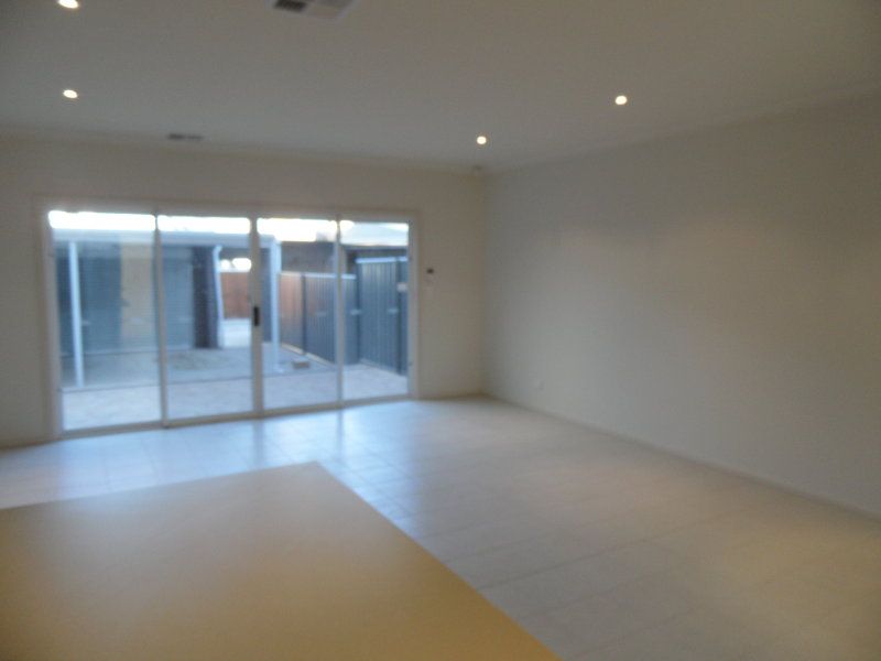 6 The Mall Mawson Lakes 5095
