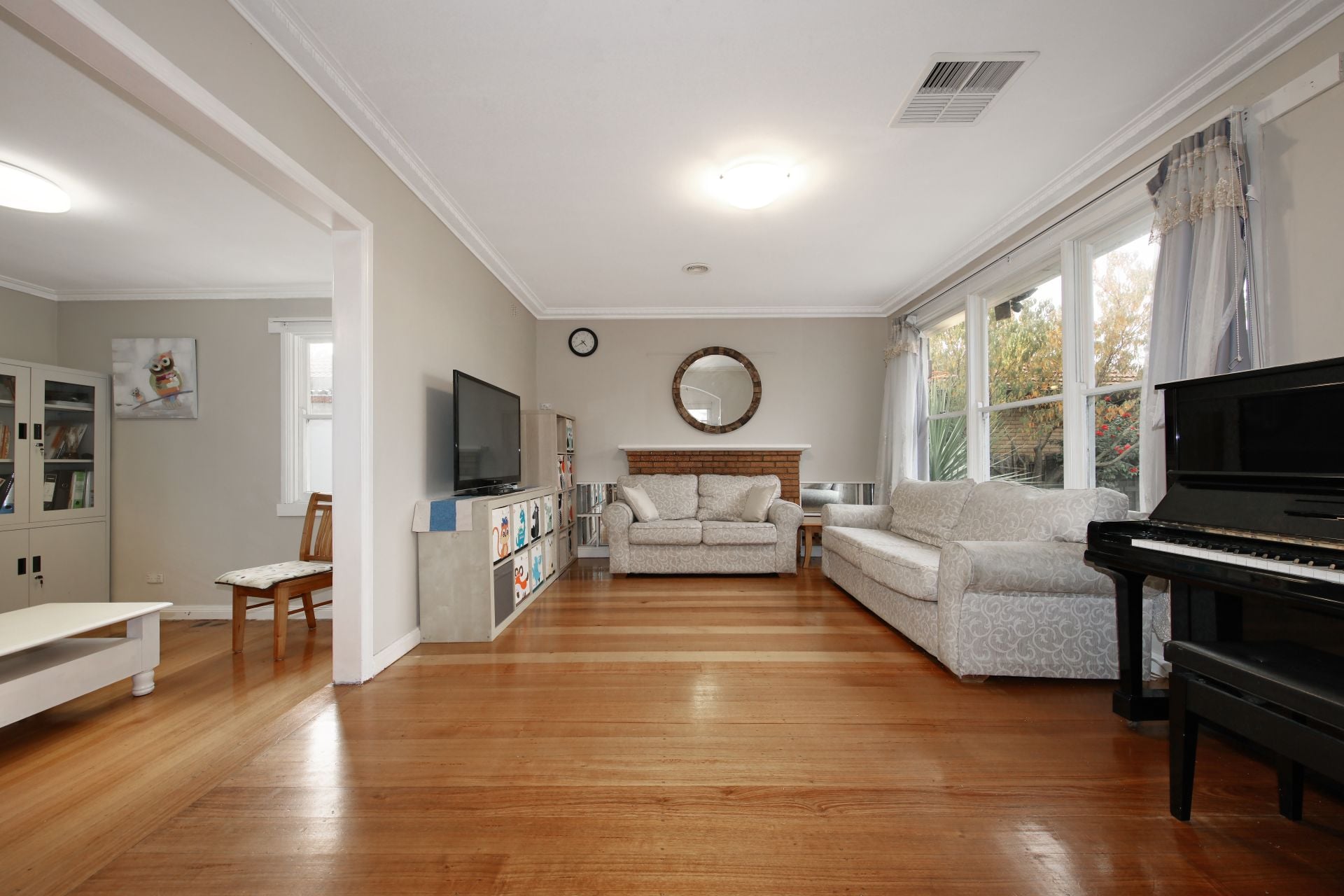 27 Delos Street, Oakleigh South VIC