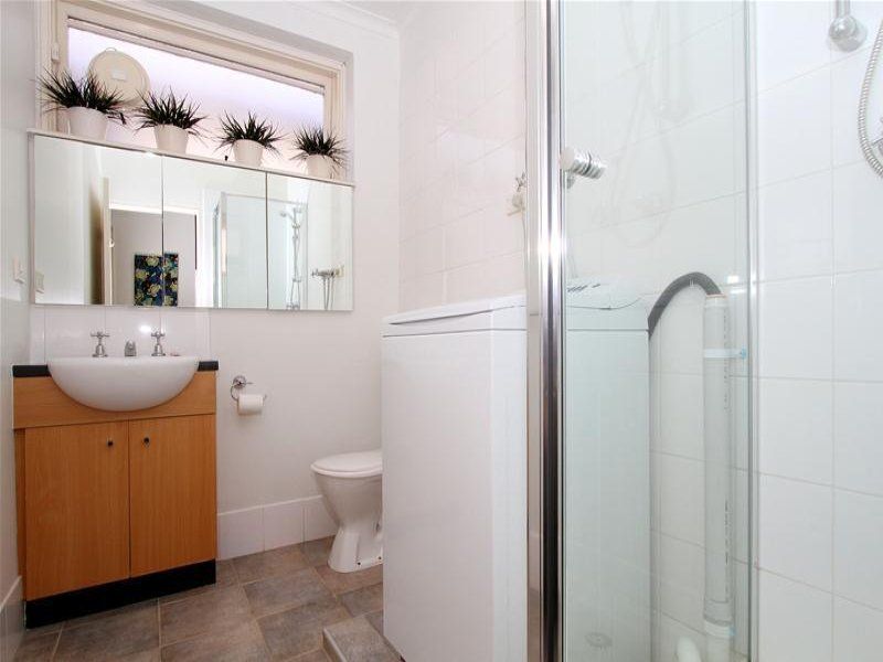 Stylish 2 Bedroom Apartment in Awesome Location