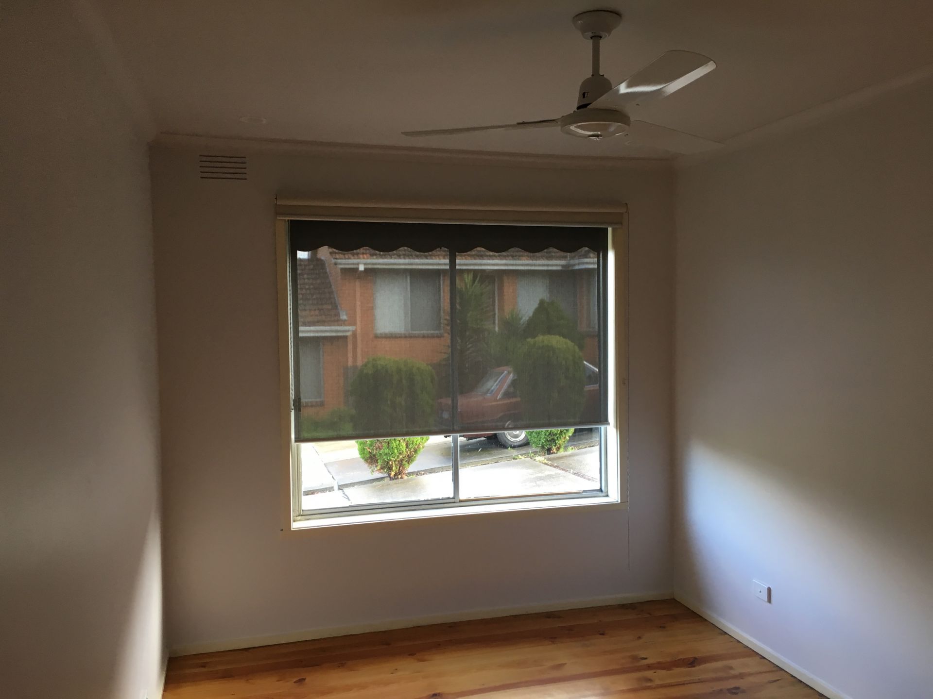 Newly Refurbished Unit!
