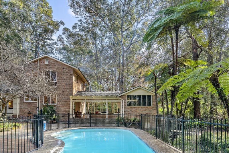 Real Estate For Sale 92 Livingstone Avenue Pymble , NSW