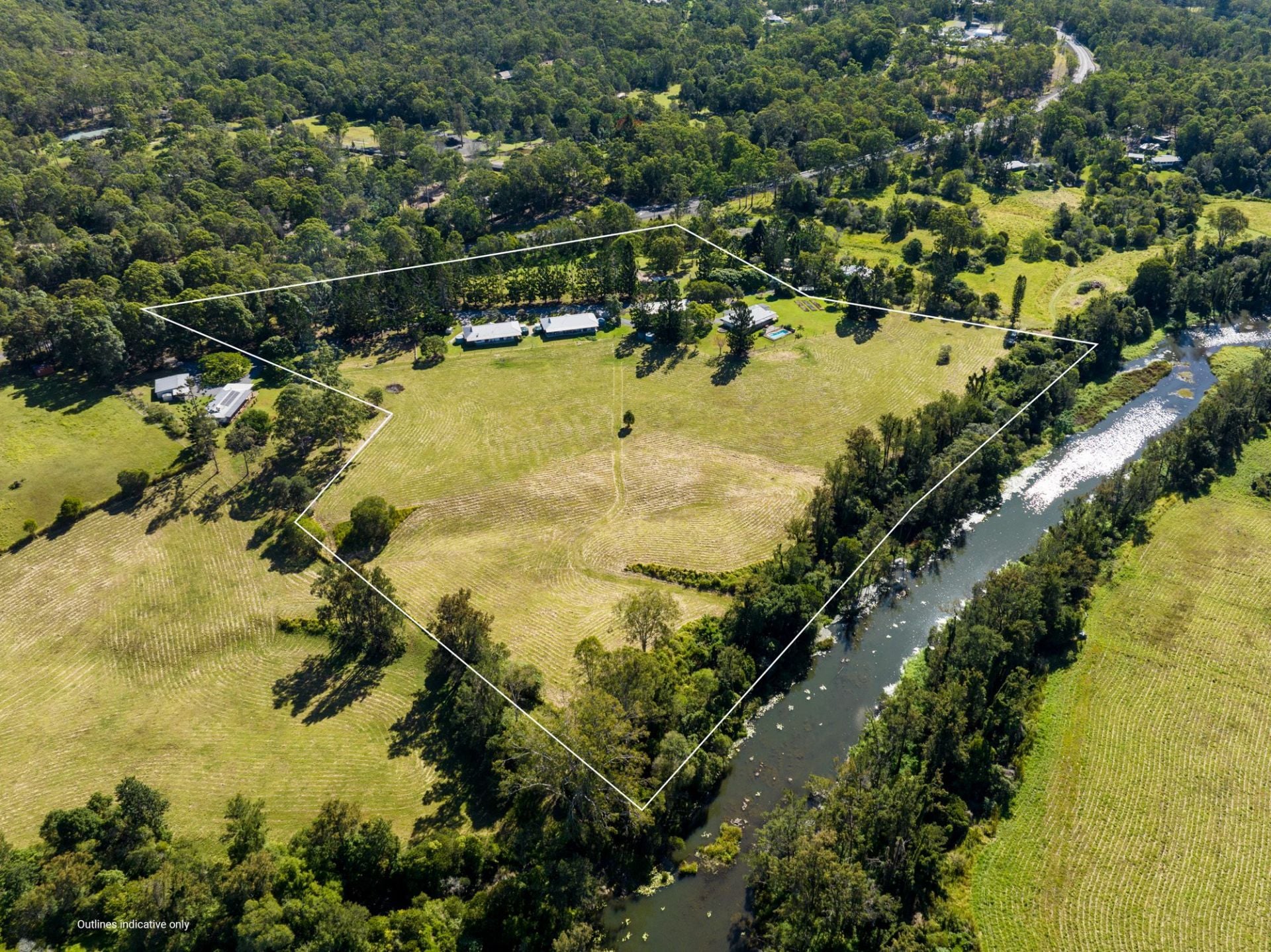 $ 2,700,000, Advancetown - Thumbnail 2