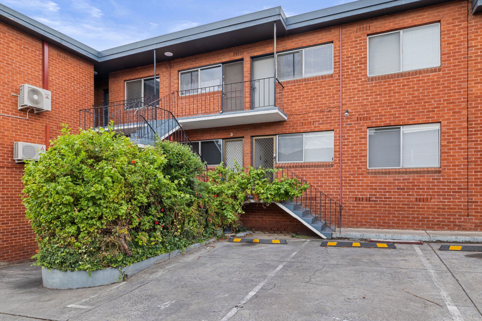 Perfectly Positioned One Bedroom Apartment