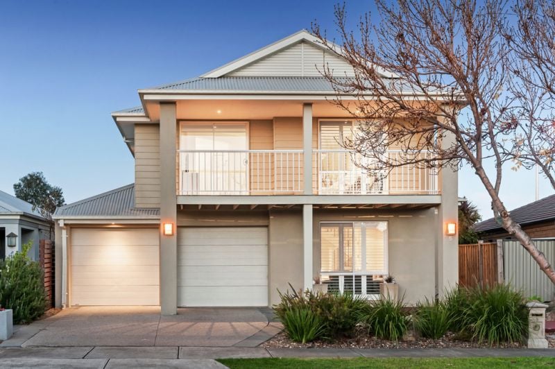 5 Dowie Place, Caroline Springs - Thumbnail 2