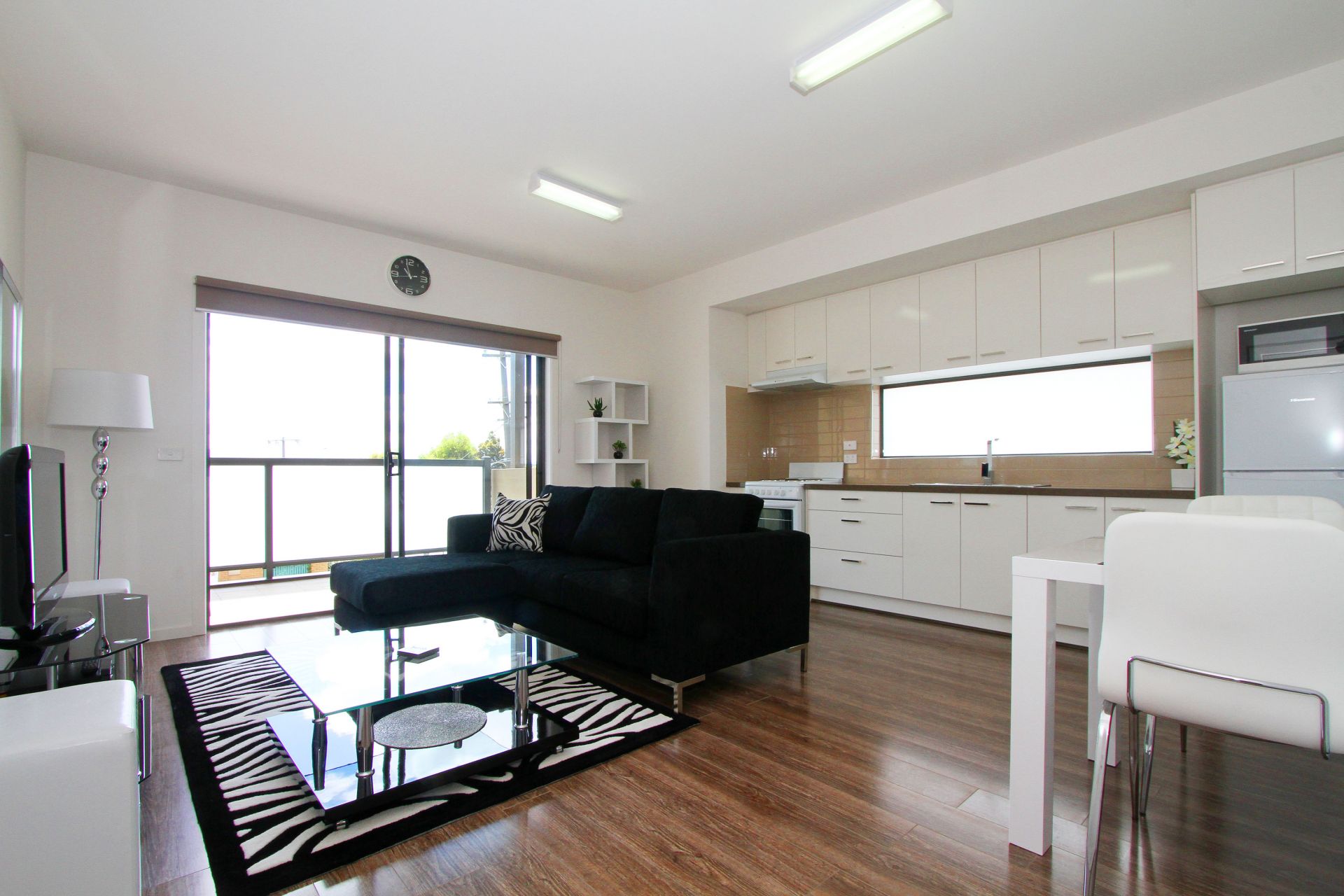 AS NEW - IN A SUPER LOCATION!