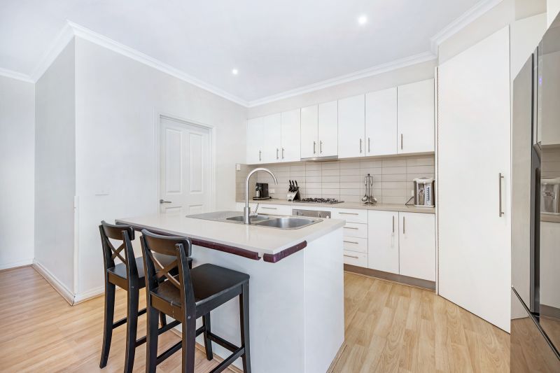 2 Garrawang Lane Burwood East VIC, Burwood East - Thumbnail 4