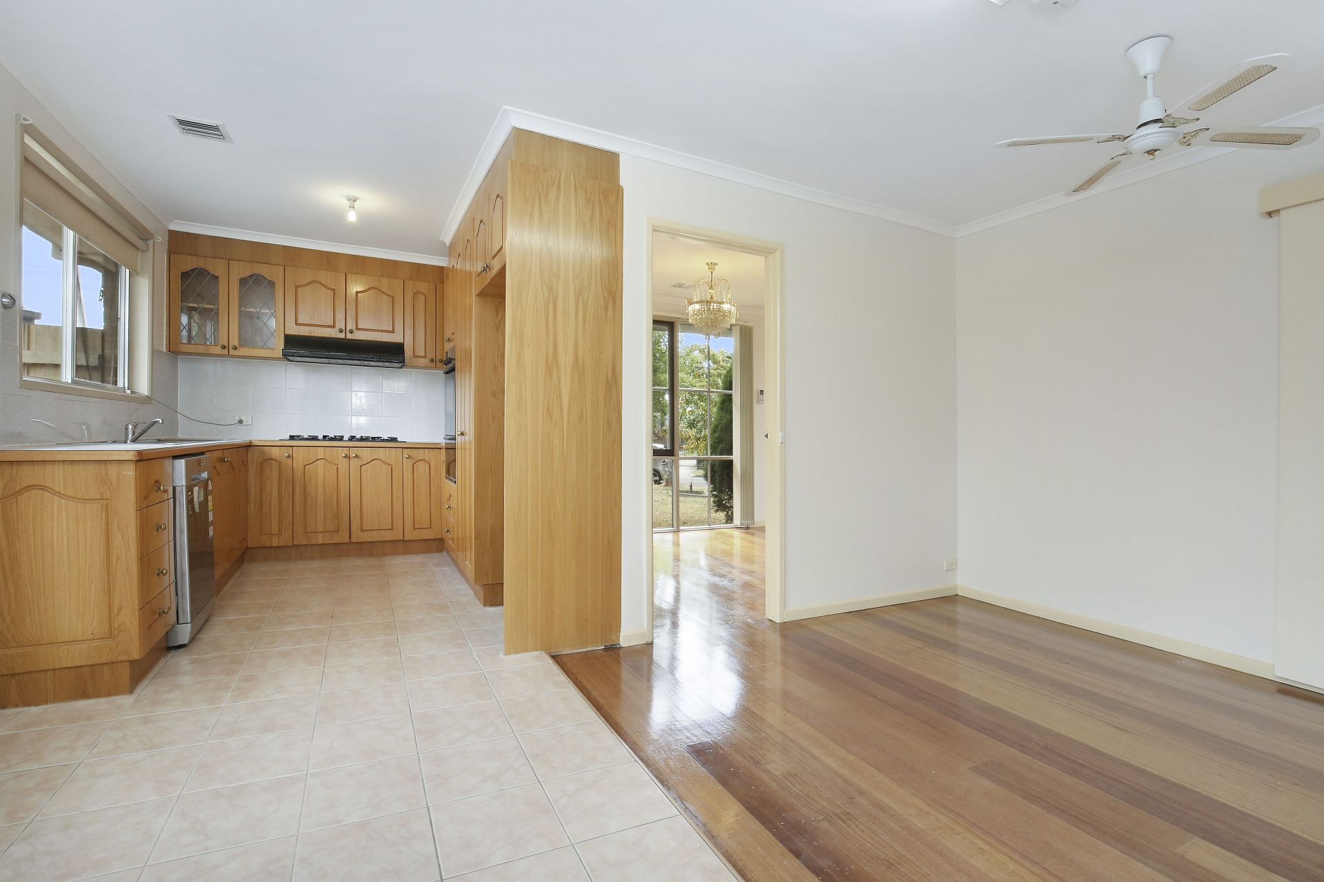 *FRESHLY PAINTED* QUIET COURT, GREAT LOCATION  *Insp Wed 18th Apr @ 4:10pm*