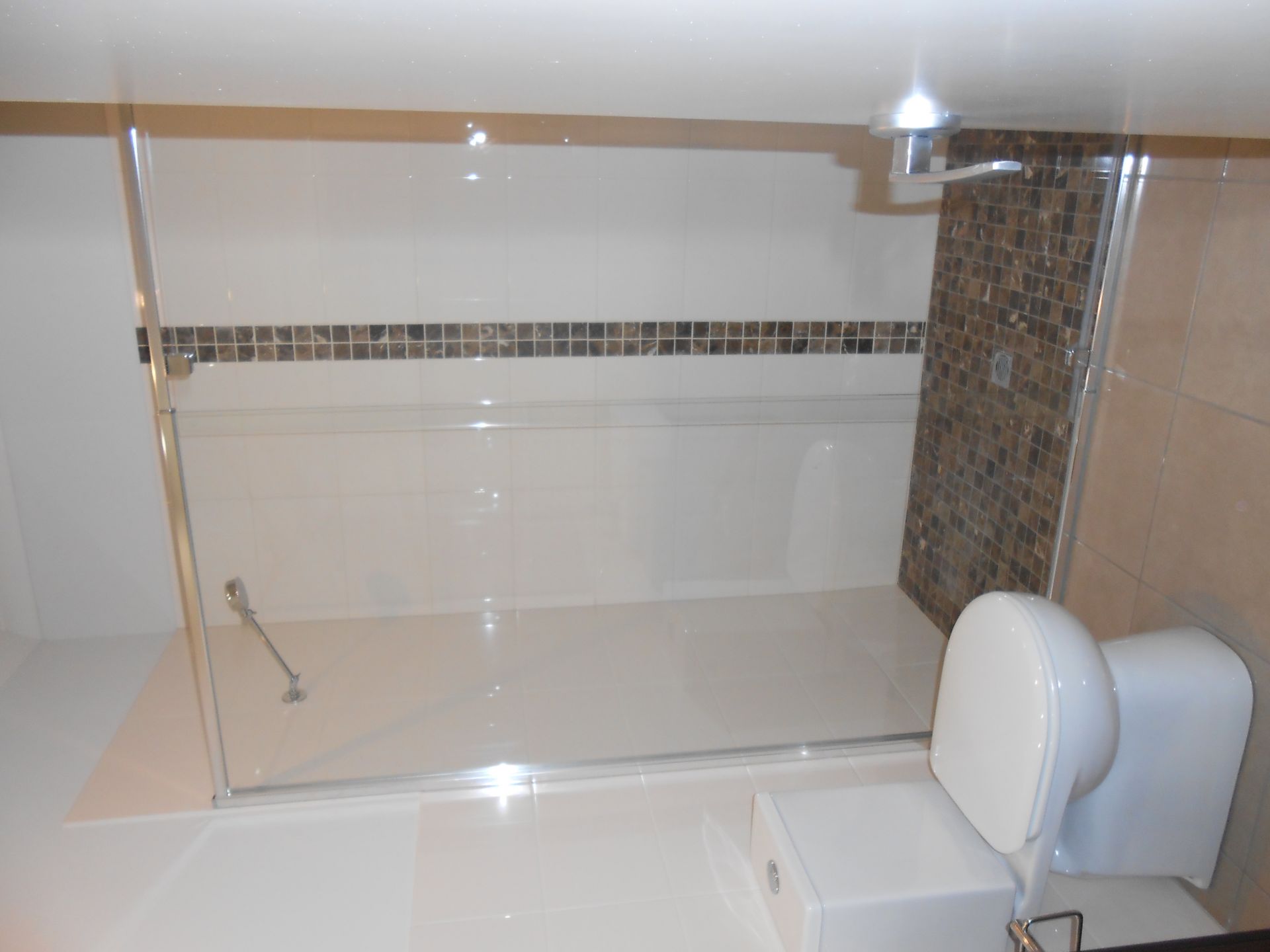 AFFORDABLE MODERN UNIT IN PRIME LOCATION
