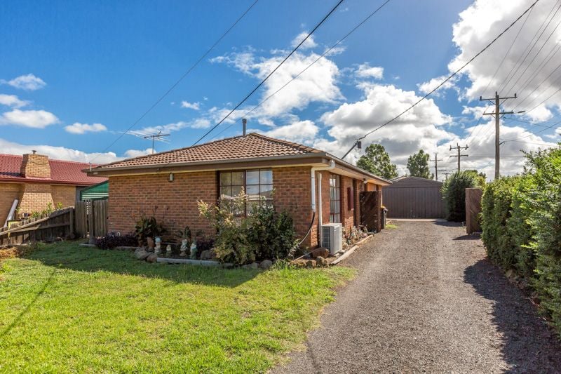 22 Neerim Street, Melton South OBrien Real Estate