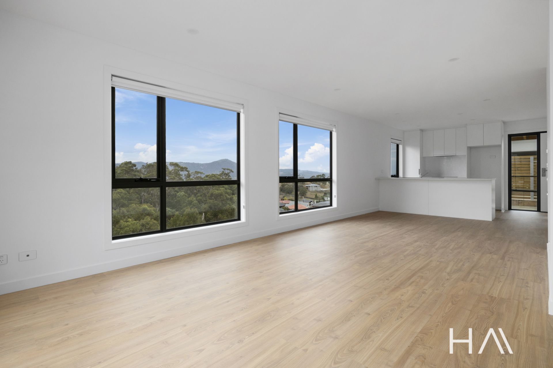 3/163-171 Branscombe Road Claremont, Claremont - Thumbnail 3