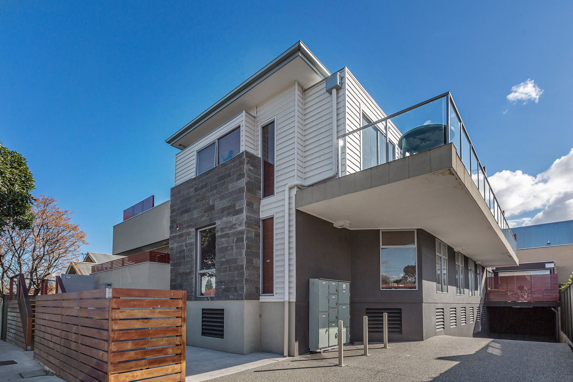 9/230 Williamstown Road, Yarraville - Thumbnail 2