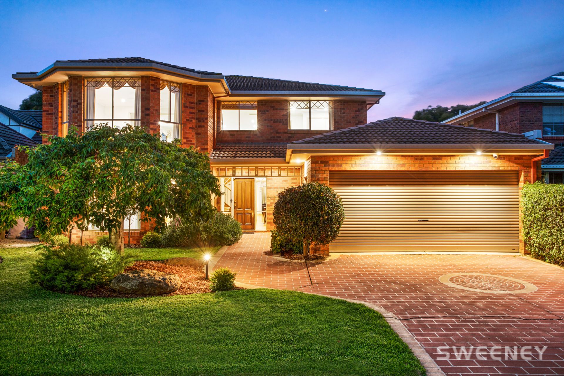 12 Selwood Place, Altona Meadows - Thumbnail 2