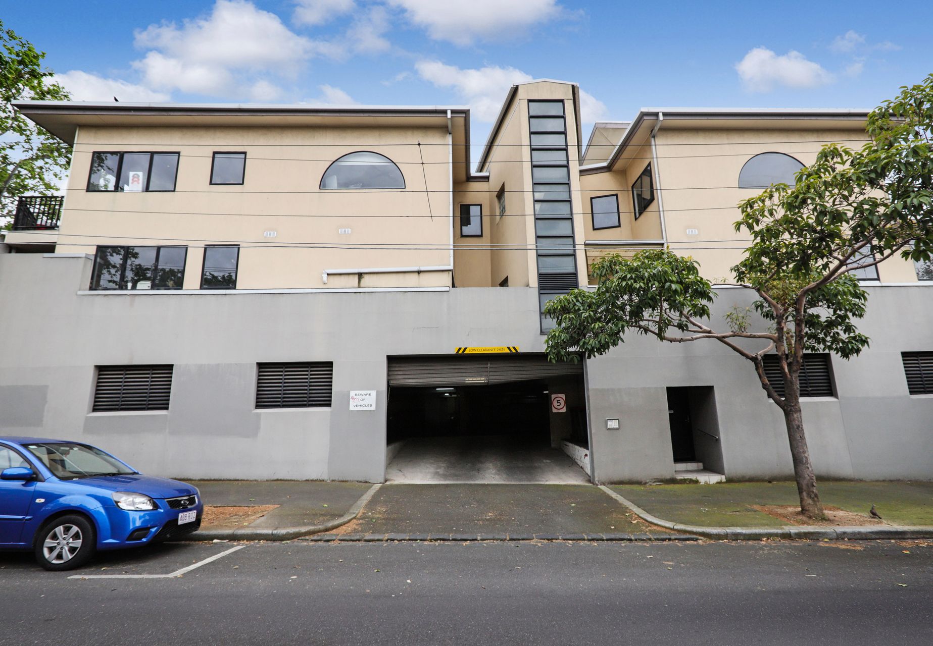 8/33 Rankins Road Kensington VIC, Kensington - Thumbnail 2