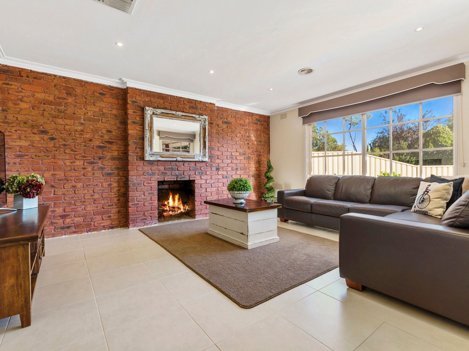 3 Bruthen Court, Brookfield - Thumbnail 5