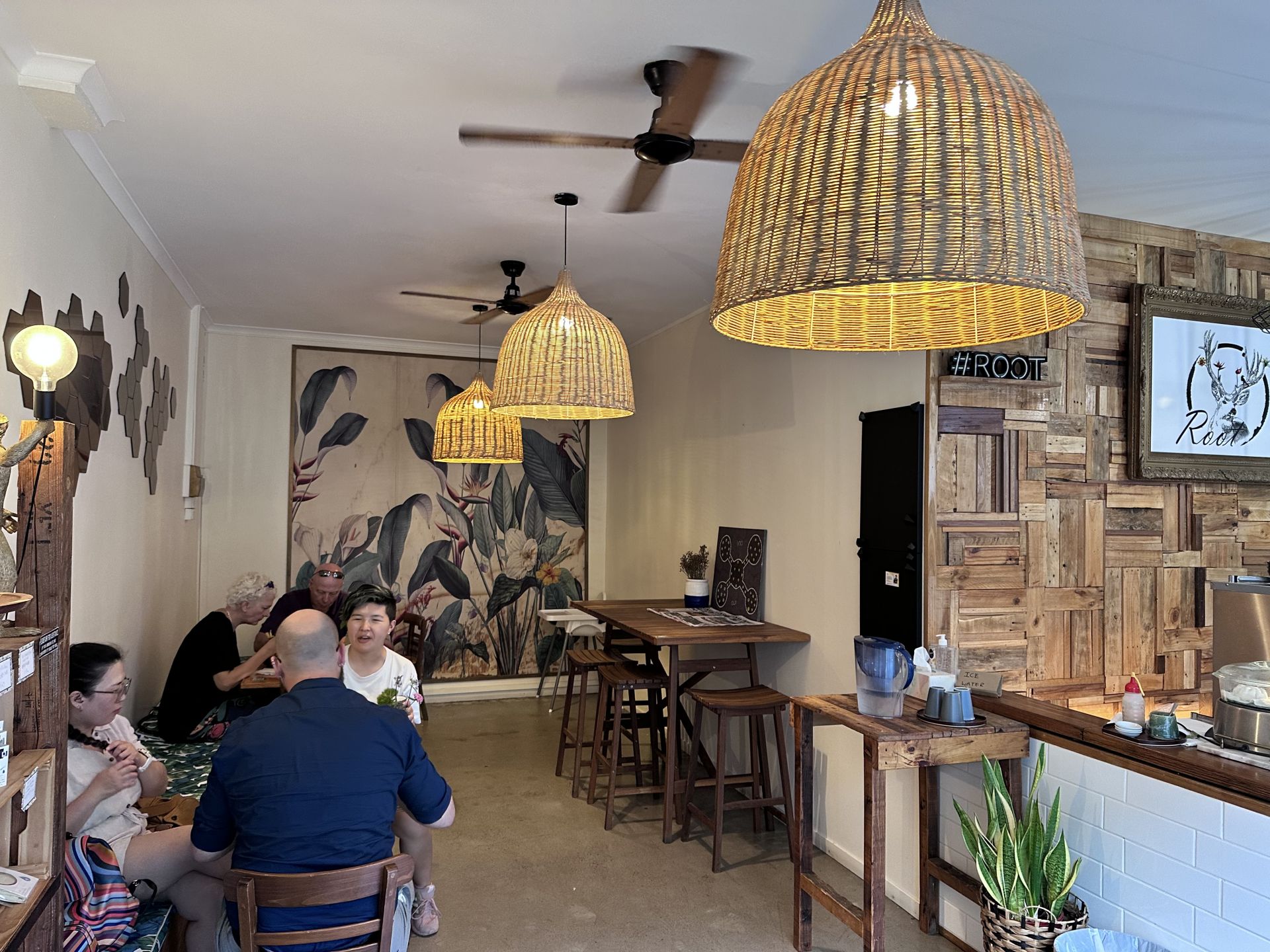 3/82 Lake Street, Cairns City