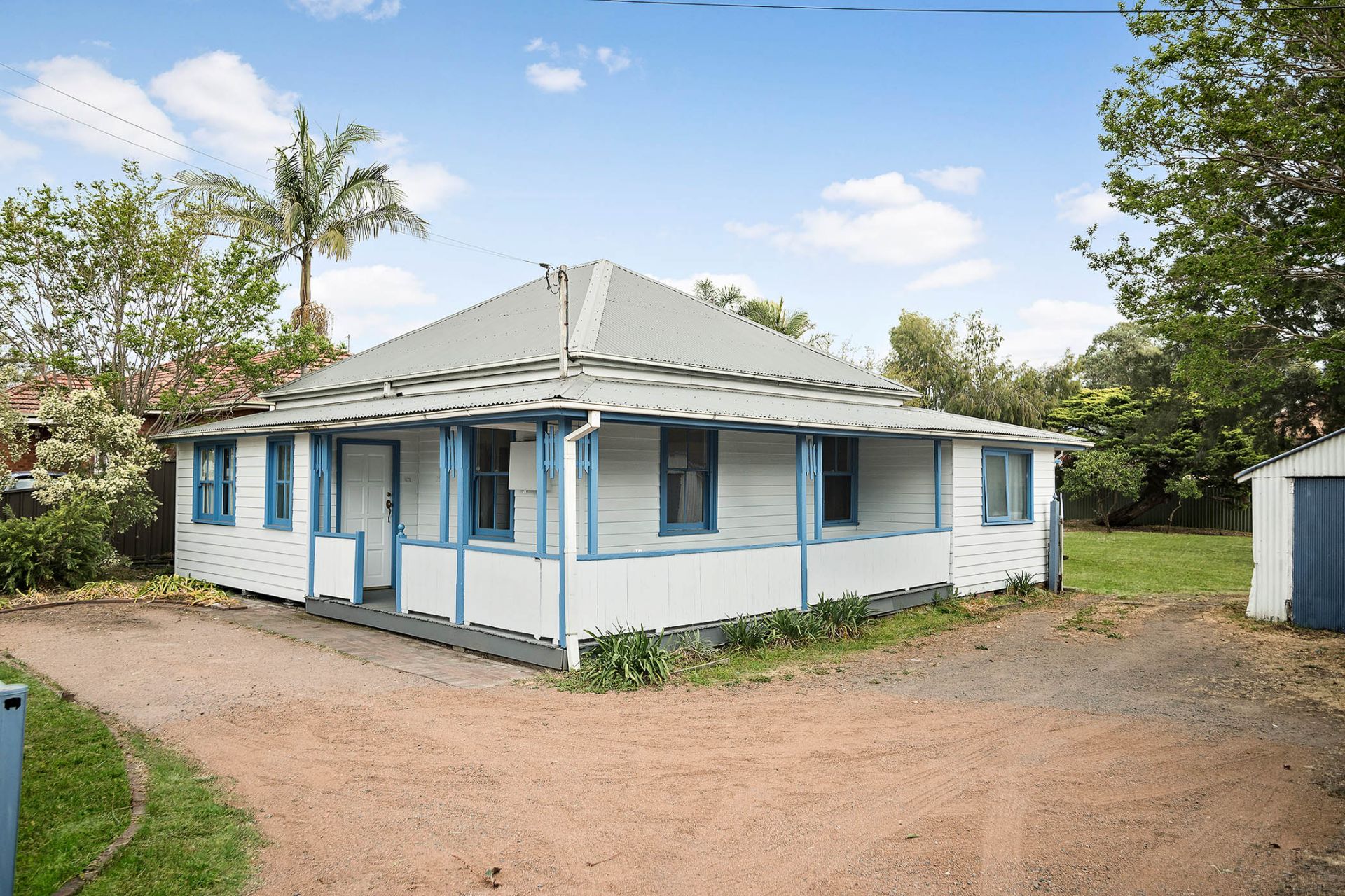 Real Estate For Sale 214 Princes Highway Dapto , NSW