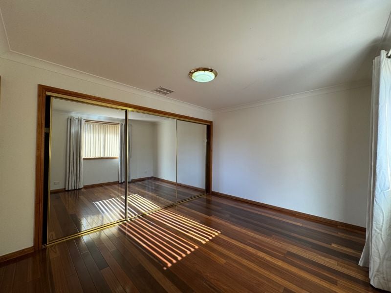 79 James Mileham Drive, Kellyville