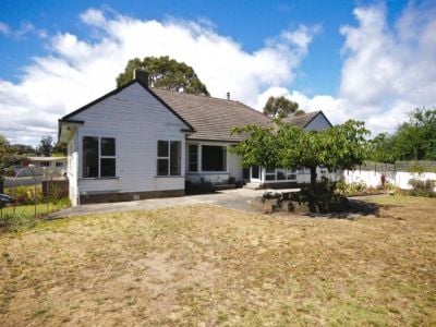 2 Pardoe Street, EAST DEVONPORT, East Devonport - Thumbnail 5