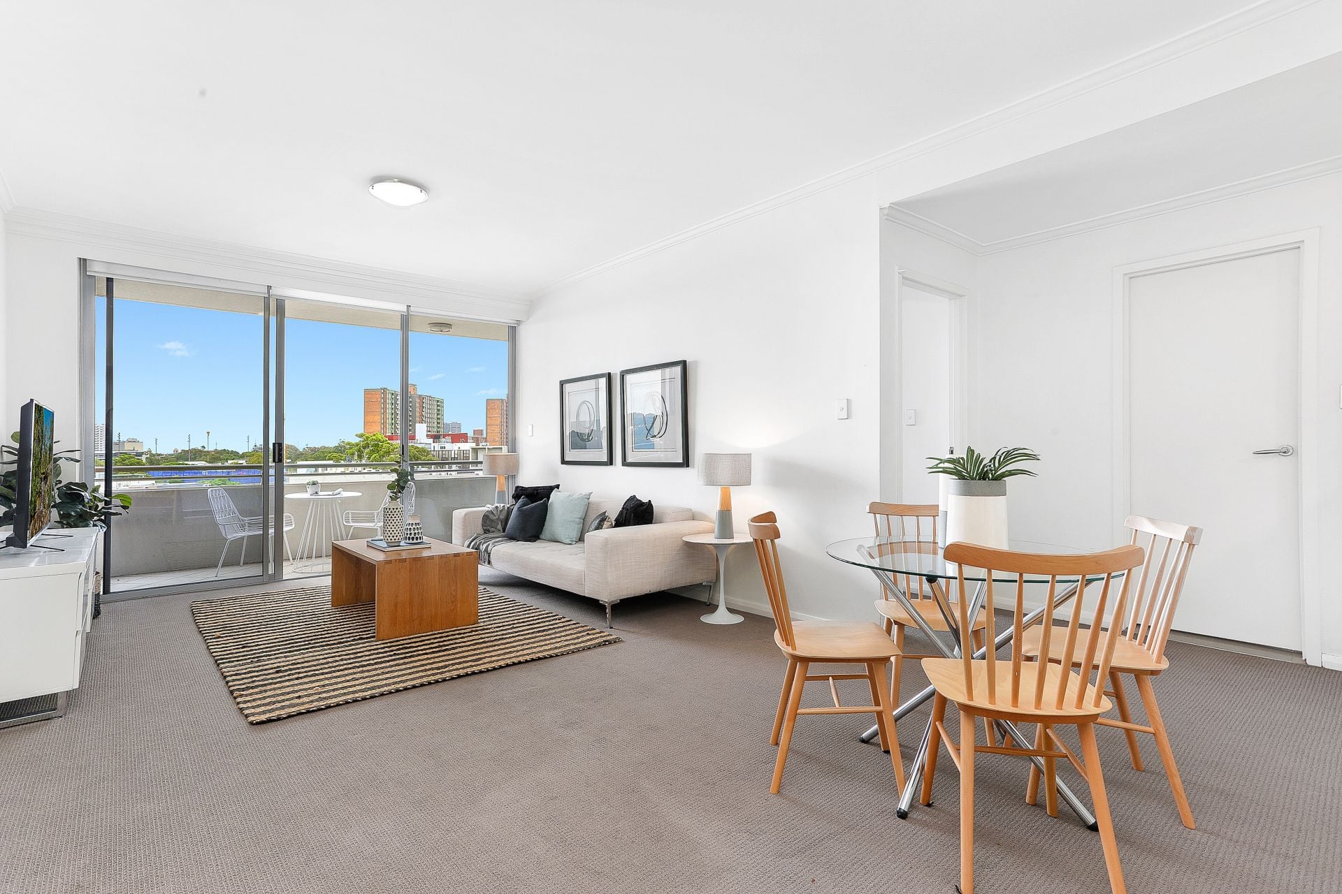 213/806 Bourke Street, Waterloo, Waterloo - Thumbnail 2