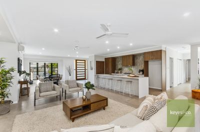 57 Lakeland Boulevard, Idalia