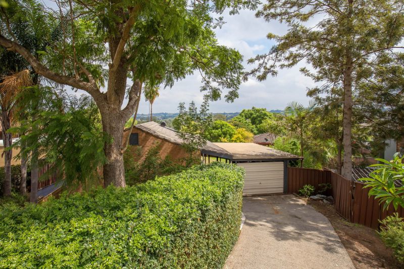 Real Estate For Sale 6 Durness Place St Andrews , NSW