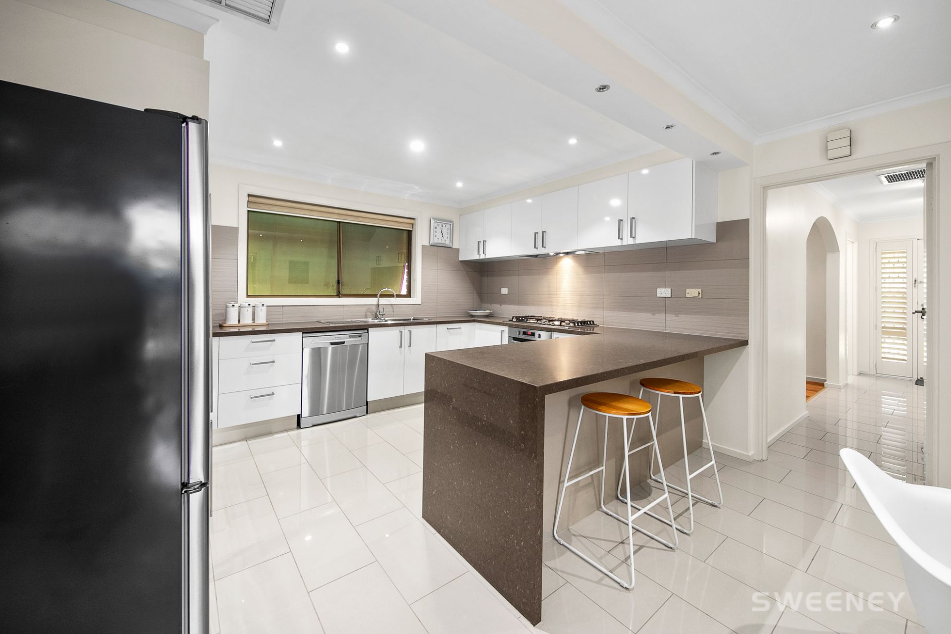 8 Mayfield Grove, Altona Meadows - Thumbnail 6