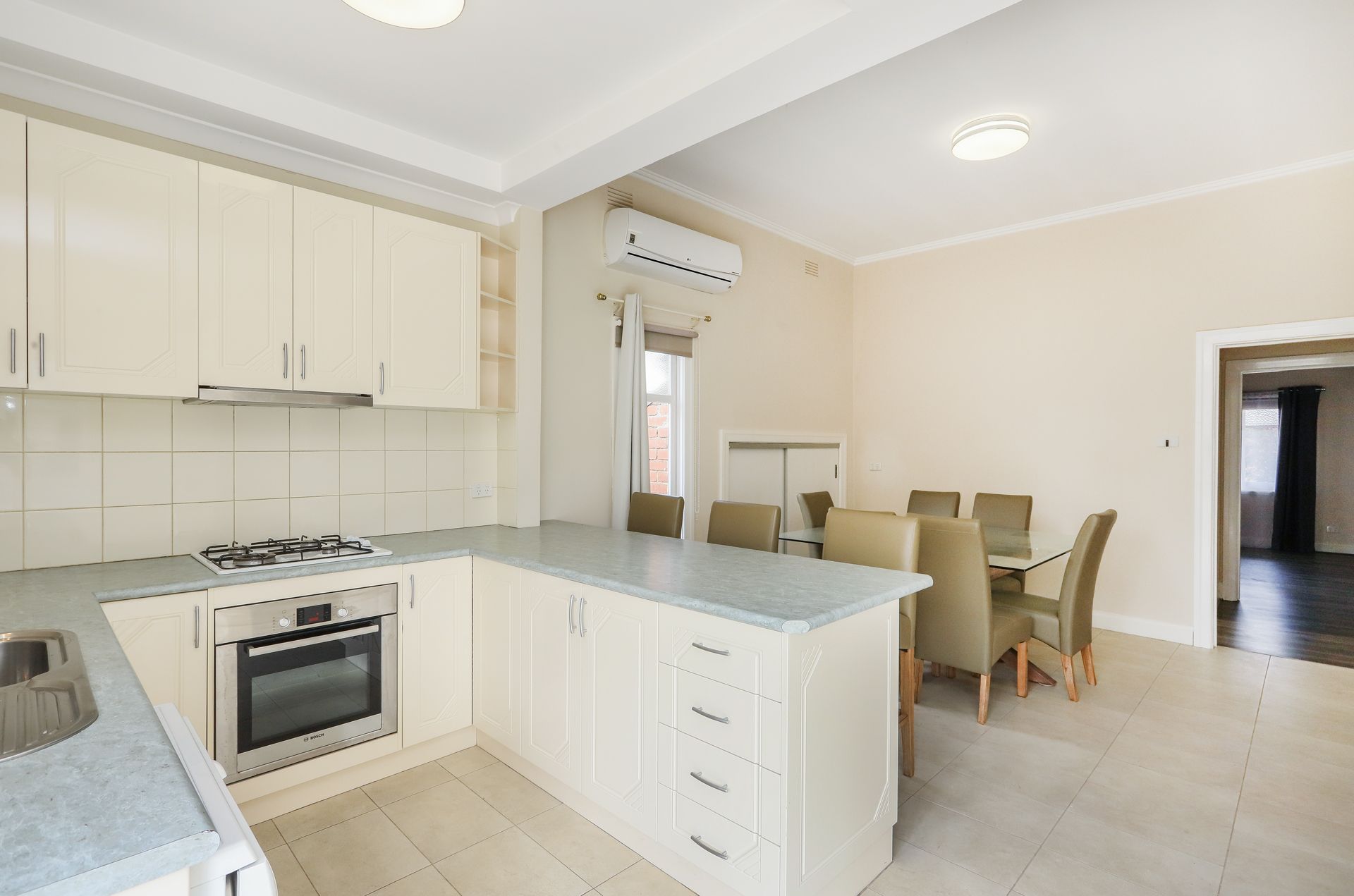27 Stafford Street Footscray VIC, Footscray - Thumbnail 4